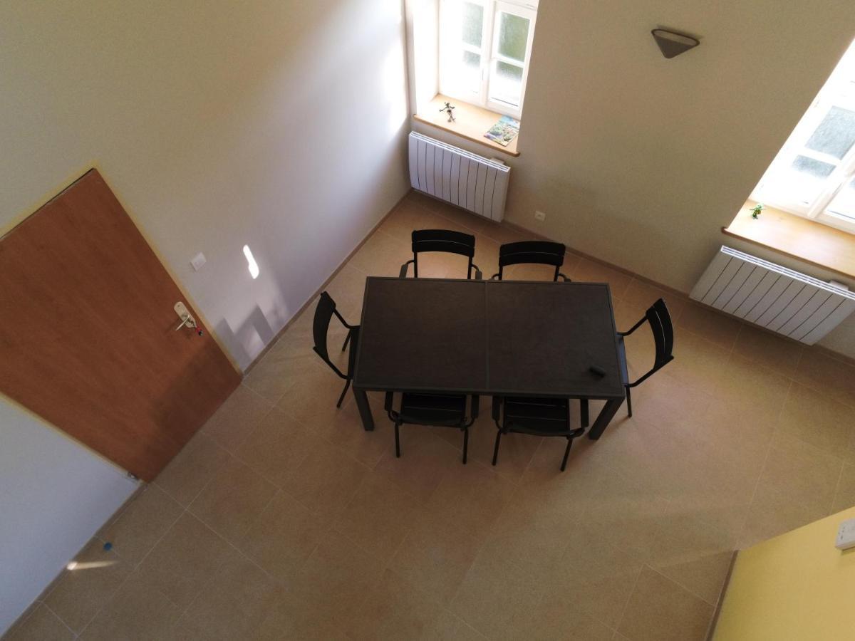 Logement Nenuphar Avallon Bagian luar foto