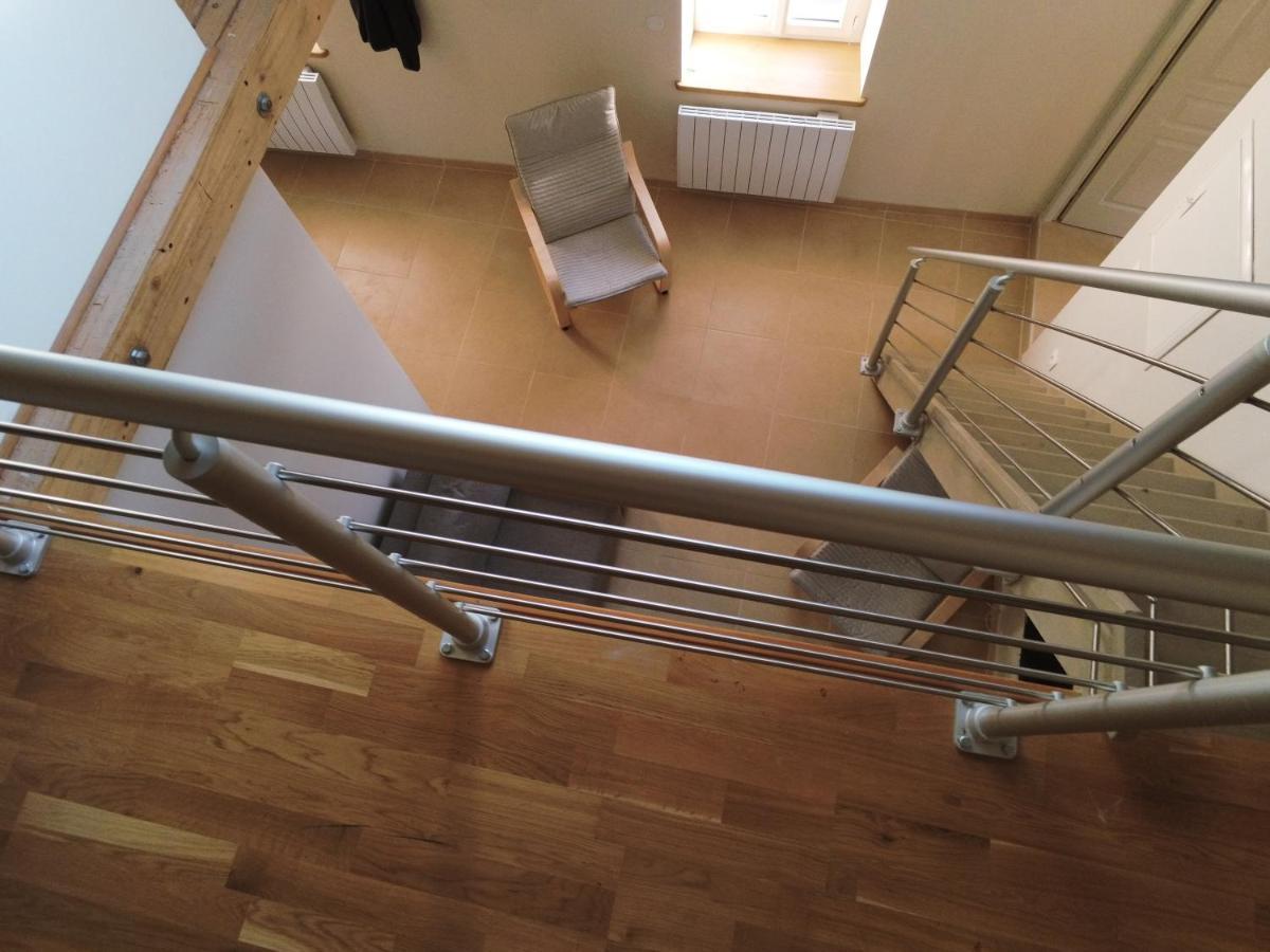 Logement Nenuphar Avallon Bagian luar foto