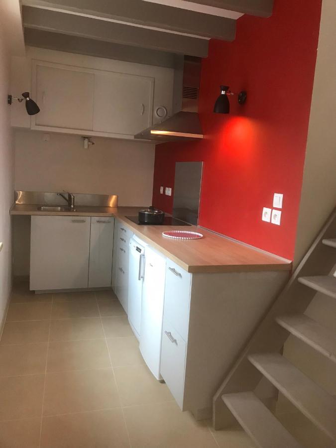 Logement Nenuphar Avallon Bagian luar foto