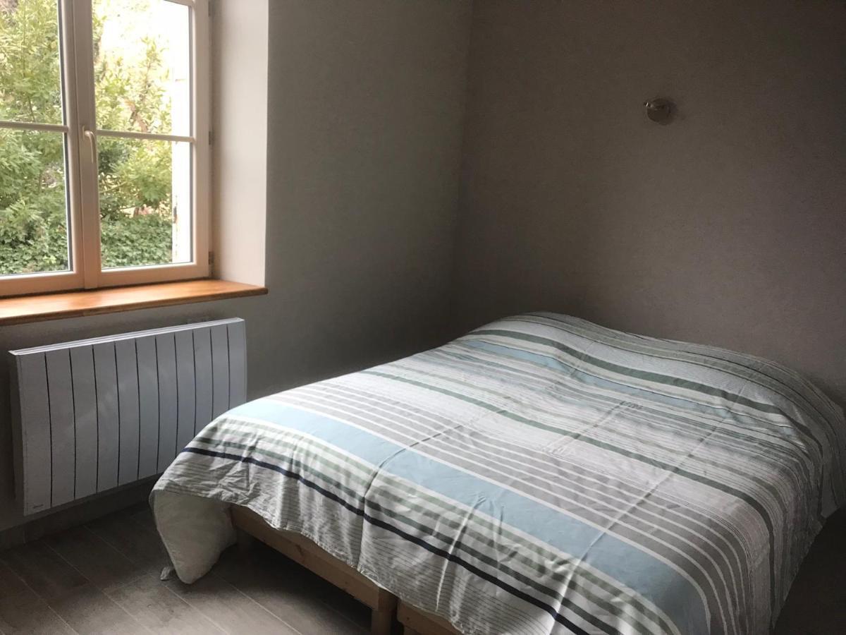 Logement Nenuphar Avallon Bagian luar foto