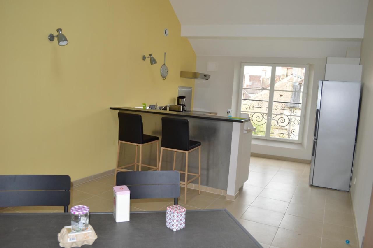 Logement Nenuphar Avallon Bagian luar foto